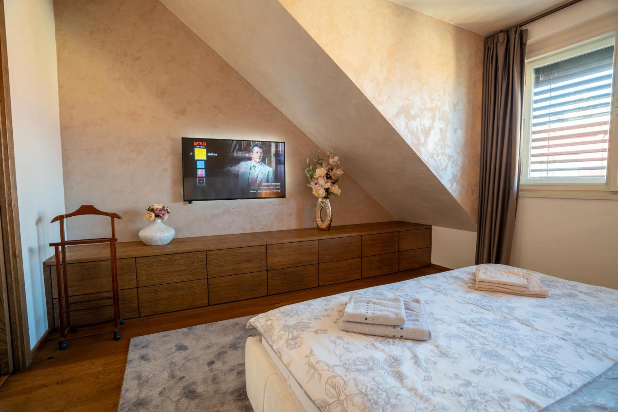 Luxury Rooftop Appartment With Fantastic Views Prag Dış mekan fotoğraf